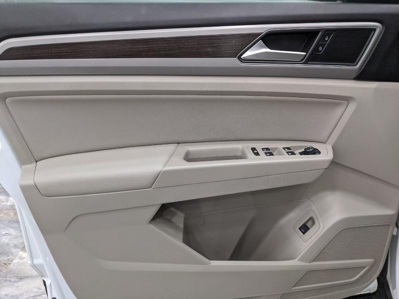 2019 Volkswagen Atlas 3.6L V6 SEL, available for sale in Maple Shade, New Jersey | Car Revolution. Maple Shade, New Jersey 2019 Volkswagen Atlas 3.6L V6 SEL, available for sale in Maple Shade, New Jersey | Car Revolution. Maple Shade, New Jersey