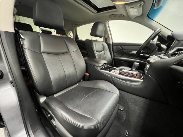 2019 Infiniti Q70l 3.7 LUXE, available for sale in Maple Shade, New Jersey | Car Revolution. Maple Shade, New Jersey 2019 Infiniti Q70l 3.7 LUXE, available for sale in Maple Shade, New Jersey | Car Revolution. Maple Shade, New Jersey