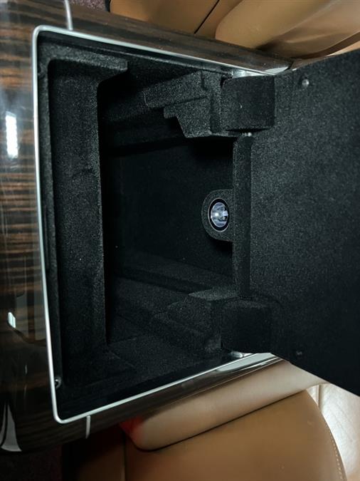 2014 Land Rover Range Rover Supercharged Autobiography Black, available for sale in Maple Shade, New Jersey | Car Revolution. Maple Shade, New Jersey 2014 Land Rover Range Rover Supercharged Autobiography Black, available for sale in Maple Shade, New Jersey | Car Revolution. Maple Shade, New Jersey