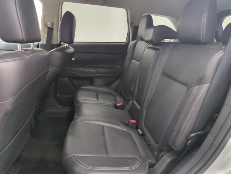 2020 Mitsubishi Outlander SEL, available for sale in Maple Shade, New Jersey | Car Revolution. Maple Shade, New Jersey 2020 Mitsubishi Outlander SEL, available for sale in Maple Shade, New Jersey | Car Revolution. Maple Shade, New Jersey