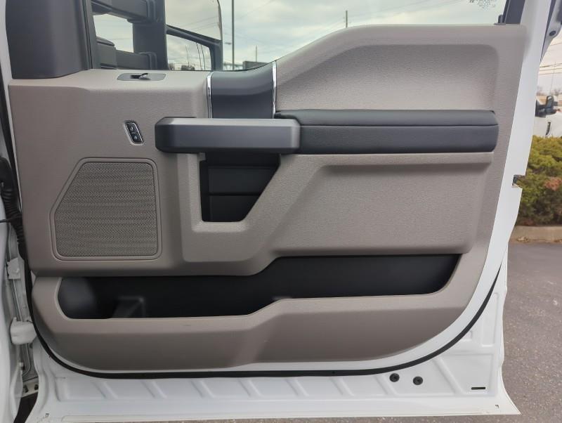 2022 Ford Super Duty F-350 Drw XLT, available for sale in Maple Shade, New Jersey | Car Revolution. Maple Shade, New Jersey 2022 Ford Super Duty F-350 Drw XLT, available for sale in Maple Shade, New Jersey | Car Revolution. Maple Shade, New Jersey