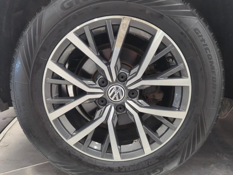 2018 Volkswagen Tiguan SE, available for sale in Maple Shade, New Jersey | Car Revolution. Maple Shade, New Jersey 2018 Volkswagen Tiguan SE, available for sale in Maple Shade, New Jersey | Car Revolution. Maple Shade, New Jersey