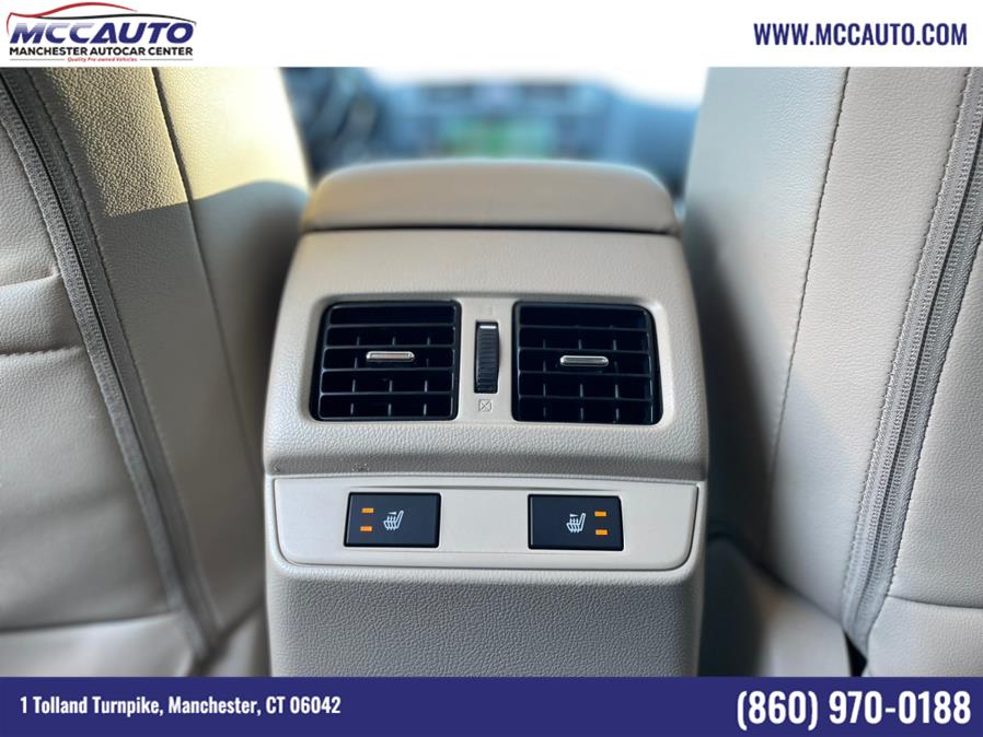 2016 Subaru Outback 4dr Wgn 2.5i Limited PZEV, available for sale in Manchester, Connecticut | Manchester Autocar Center. Manchester, Connecticut 2016 Subaru Outback 4dr Wgn 2.5i Limited PZEV, available for sale in Manchester, Connecticut | Manchester Autocar Center. Manchester, Connecticut