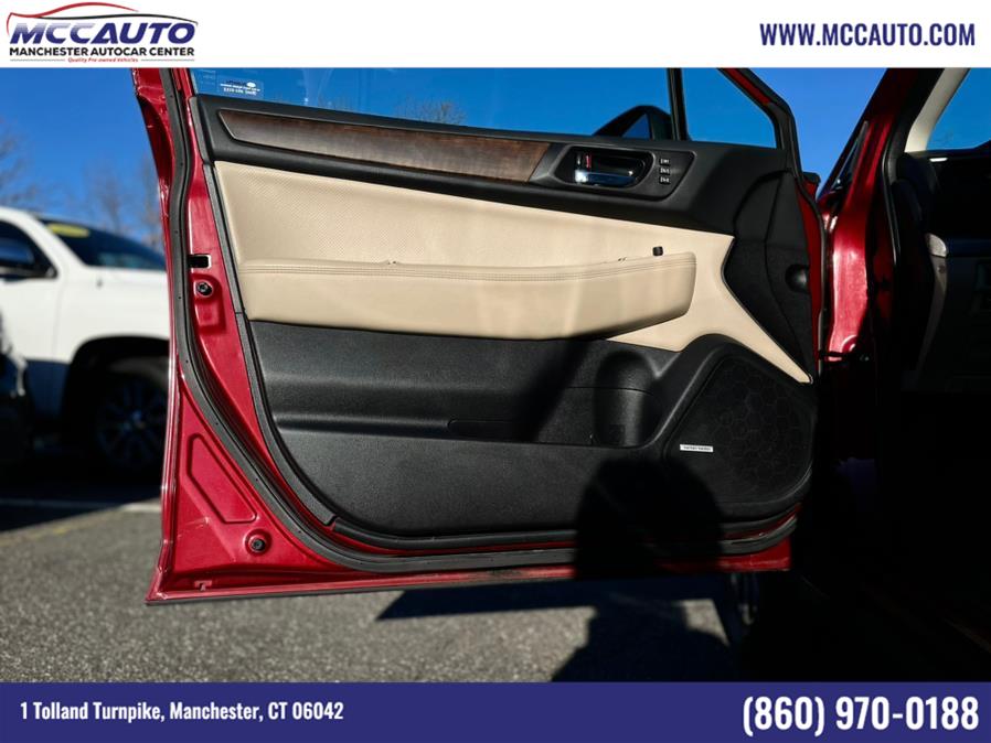 2016 Subaru Outback 4dr Wgn 2.5i Limited PZEV, available for sale in Manchester, Connecticut | Manchester Autocar Center. Manchester, Connecticut 2016 Subaru Outback 4dr Wgn 2.5i Limited PZEV, available for sale in Manchester, Connecticut | Manchester Autocar Center. Manchester, Connecticut