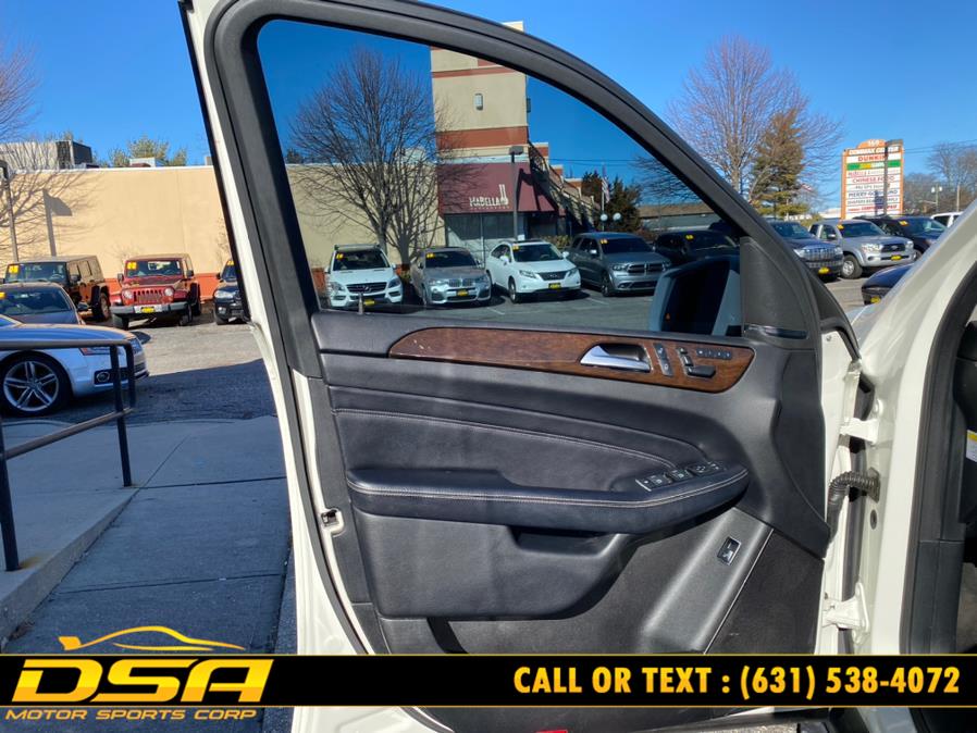 2012 Mercedes-Benz M-Class 4MATIC 4dr ML350 BlueTEC, available for sale in Commack, New York | DSA Motor Sports Corp. Commack, New York 2012 Mercedes-Benz M-Class 4MATIC 4dr ML350 BlueTEC, available for sale in Commack, New York | DSA Motor Sports Corp. Commack, New York