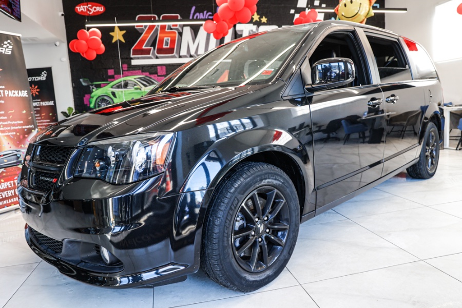 2019 Dodge Grand Caravan SXT Wagon, available for sale in ELMONT, New York | 26 Motors Long Island. ELMONT, New York 2019 Dodge Grand Caravan SXT Wagon, available for sale in ELMONT, New York | 26 Motors Long Island. ELMONT, New York