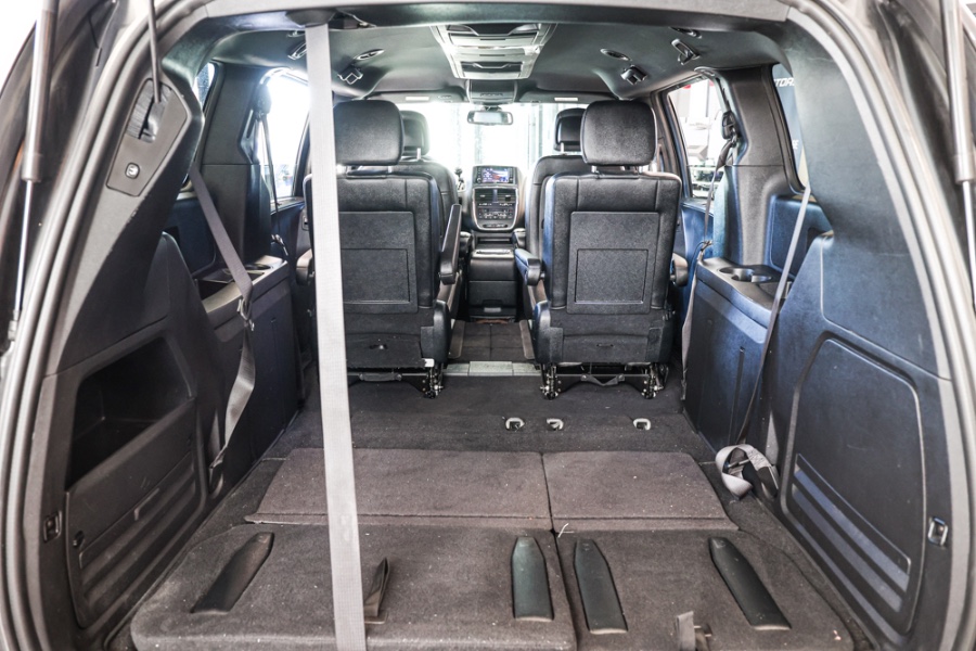 2019 Dodge Grand Caravan SXT Wagon, available for sale in ELMONT, New York | 26 Motors Long Island. ELMONT, New York 2019 Dodge Grand Caravan SXT Wagon, available for sale in ELMONT, New York | 26 Motors Long Island. ELMONT, New York