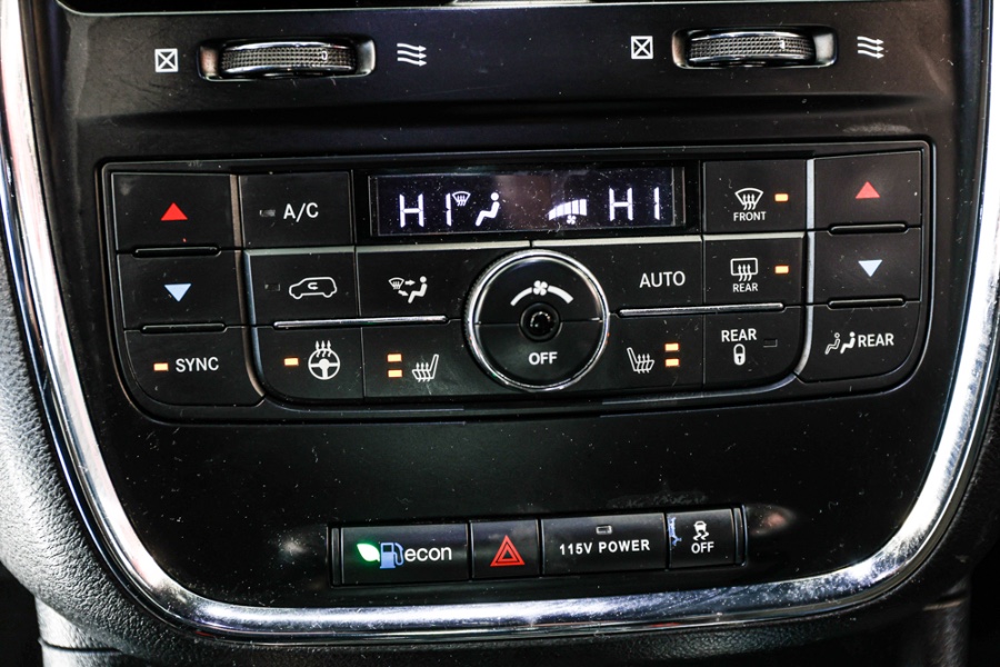 2019 Dodge Grand Caravan SXT Wagon, available for sale in ELMONT, New York | 26 Motors Long Island. ELMONT, New York 2019 Dodge Grand Caravan SXT Wagon, available for sale in ELMONT, New York | 26 Motors Long Island. ELMONT, New York