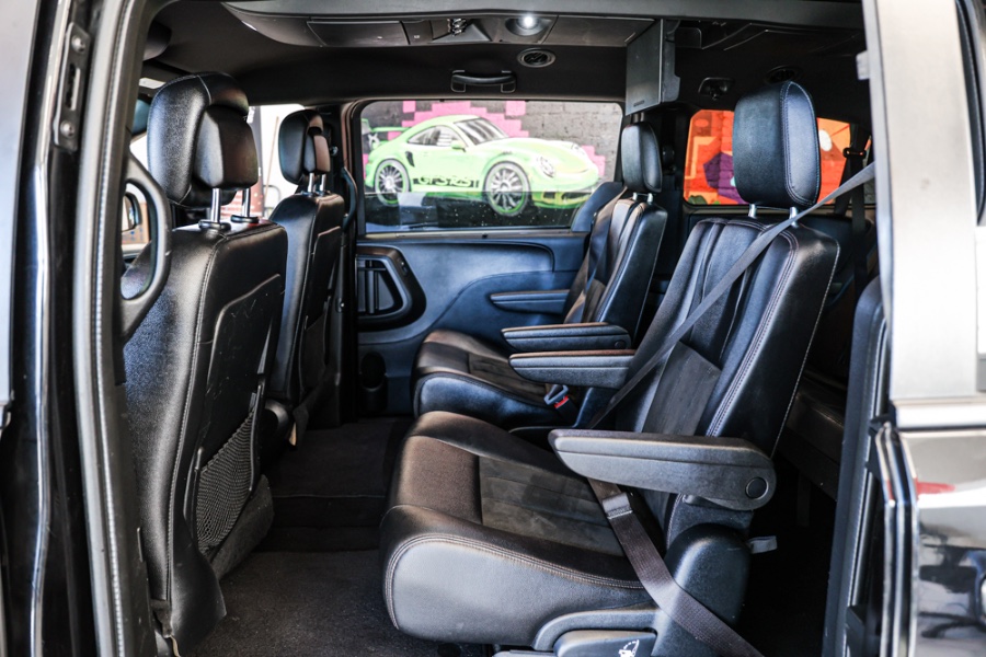 2019 Dodge Grand Caravan SXT Wagon, available for sale in ELMONT, New York | 26 Motors Long Island. ELMONT, New York 2019 Dodge Grand Caravan SXT Wagon, available for sale in ELMONT, New York | 26 Motors Long Island. ELMONT, New York