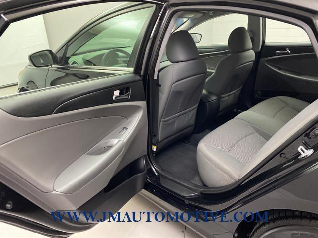 2012 Hyundai Sonata 4dr Sdn 2.4L Auto GLS PZEV, available for sale in Naugatuck, Connecticut | J&M Automotive Sls&Svc LLC. Naugatuck, Connecticut 2012 Hyundai Sonata 4dr Sdn 2.4L Auto GLS PZEV, available for sale in Naugatuck, Connecticut | J&M Automotive Sls&Svc LLC. Naugatuck, Connecticut