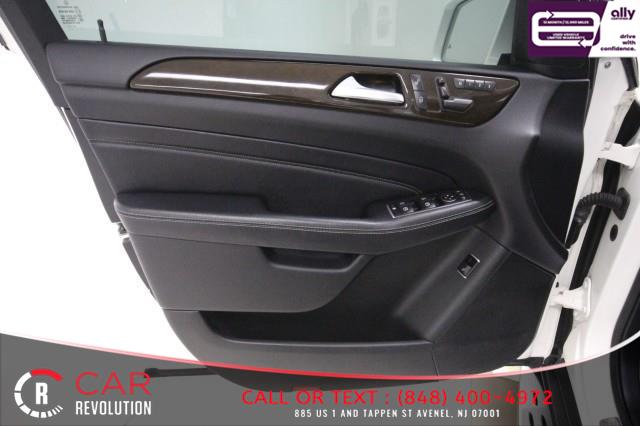 2015 Mercedes-benz Ml 350 4MATIC w/ Navi & rearCam, available for sale in Avenel, New Jersey | Car Revolution. Avenel, New Jersey 2015 Mercedes-benz Ml 350 4MATIC w/ Navi & rearCam, available for sale in Avenel, New Jersey | Car Revolution. Avenel, New Jersey