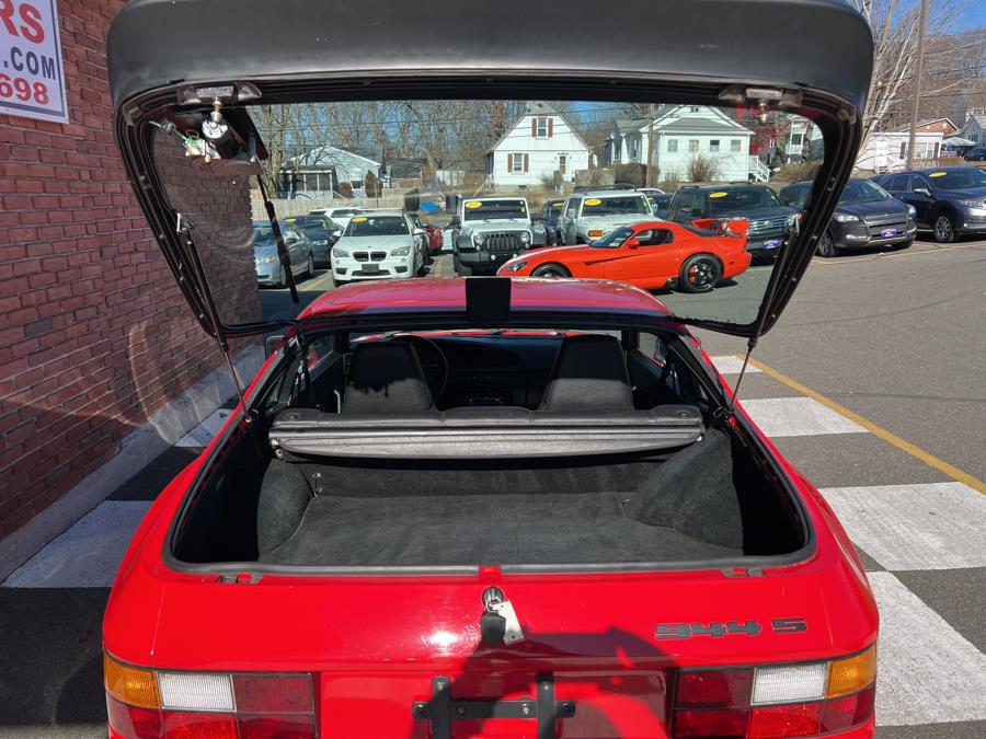 1987 Porsche 944 S, available for sale in Waterbury, Connecticut | National Auto Brokers, Inc.. Waterbury, Connecticut 1987 Porsche 944 S, available for sale in Waterbury, Connecticut | National Auto Brokers, Inc.. Waterbury, Connecticut