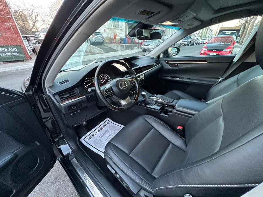 2017 Lexus ES ES 350 FWD, available for sale in Jamaica, New York | Sunrise Autoland. Jamaica, New York 2017 Lexus ES ES 350 FWD, available for sale in Jamaica, New York | Sunrise Autoland. Jamaica, New York