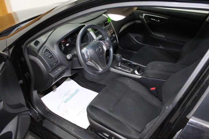 2015 Nissan Altima 4dr Sdn I4 2.5 S, available for sale in Plainville, Connecticut | New England Auto Sales LLC. Plainville, Connecticut 2015 Nissan Altima 4dr Sdn I4 2.5 S, available for sale in Plainville, Connecticut | New England Auto Sales LLC. Plainville, Connecticut