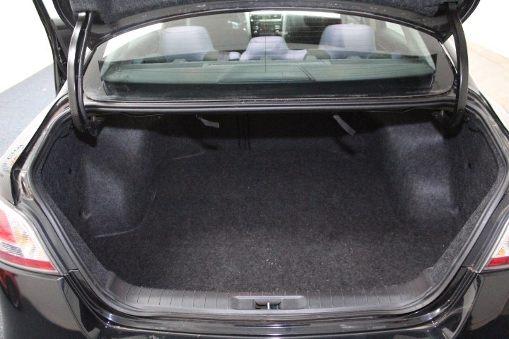 2015 Nissan Altima 4dr Sdn I4 2.5 S, available for sale in Plainville, Connecticut | New England Auto Sales LLC. Plainville, Connecticut 2015 Nissan Altima 4dr Sdn I4 2.5 S, available for sale in Plainville, Connecticut | New England Auto Sales LLC. Plainville, Connecticut