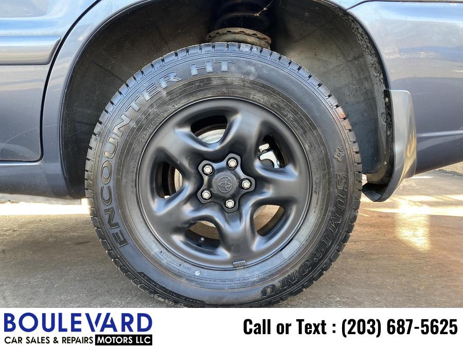 2007 Toyota Highlander Utility 4D 2.4L I4, available for sale in New Haven, Connecticut | Boulevard Motors LLC. New Haven, Connecticut 2007 Toyota Highlander Utility 4D 2.4L I4, available for sale in New Haven, Connecticut | Boulevard Motors LLC. New Haven, Connecticut