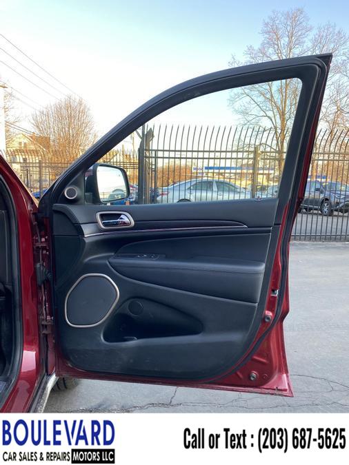 2014 Jeep Grand Cherokee Summit Sport Utility 4D, available for sale in New Haven, Connecticut | Boulevard Motors LLC. New Haven, Connecticut 2014 Jeep Grand Cherokee Summit Sport Utility 4D, available for sale in New Haven, Connecticut | Boulevard Motors LLC. New Haven, Connecticut
