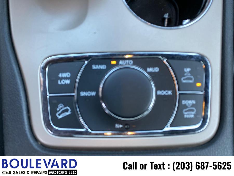 2014 Jeep Grand Cherokee Summit Sport Utility 4D, available for sale in New Haven, Connecticut | Boulevard Motors LLC. New Haven, Connecticut 2014 Jeep Grand Cherokee Summit Sport Utility 4D, available for sale in New Haven, Connecticut | Boulevard Motors LLC. New Haven, Connecticut