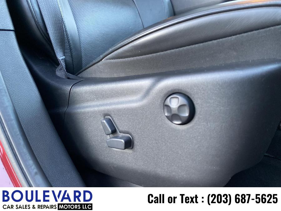 2014 Jeep Grand Cherokee Summit Sport Utility 4D, available for sale in New Haven, Connecticut | Boulevard Motors LLC. New Haven, Connecticut 2014 Jeep Grand Cherokee Summit Sport Utility 4D, available for sale in New Haven, Connecticut | Boulevard Motors LLC. New Haven, Connecticut