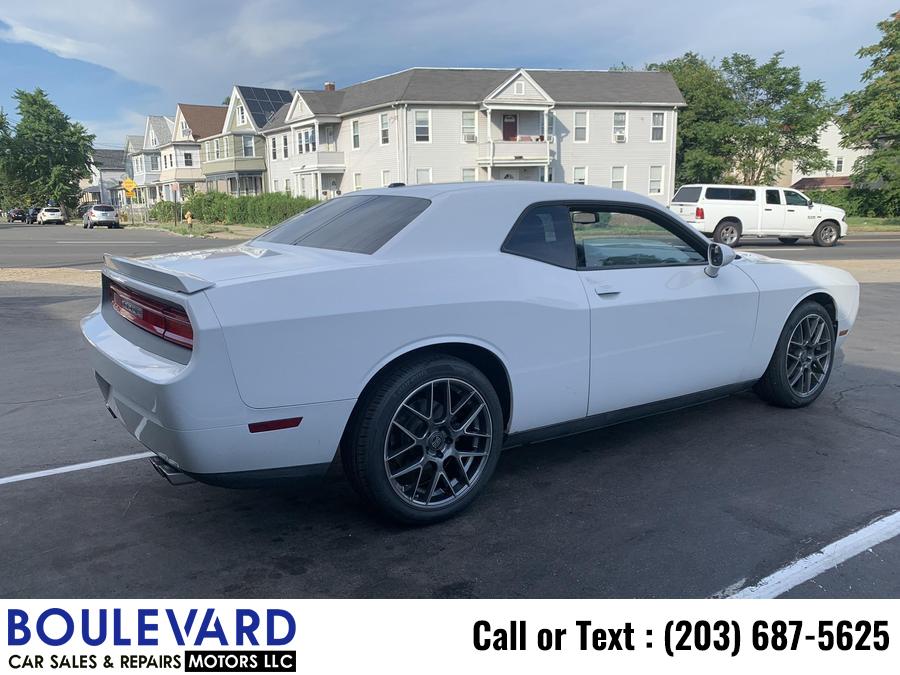 2011 Dodge Challenger R/T Coupe 2D, available for sale in New Haven, Connecticut | Boulevard Motors LLC. New Haven, Connecticut 2011 Dodge Challenger R/T Coupe 2D, available for sale in New Haven, Connecticut | Boulevard Motors LLC. New Haven, Connecticut