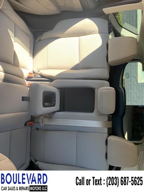 2017 Ford Escape SE Sport Utility 4D, available for sale in New Haven, Connecticut | Boulevard Motors LLC. New Haven, Connecticut 2017 Ford Escape SE Sport Utility 4D, available for sale in New Haven, Connecticut | Boulevard Motors LLC. New Haven, Connecticut