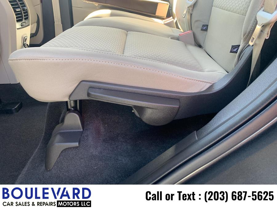 2017 Ford Escape SE Sport Utility 4D, available for sale in New Haven, Connecticut | Boulevard Motors LLC. New Haven, Connecticut 2017 Ford Escape SE Sport Utility 4D, available for sale in New Haven, Connecticut | Boulevard Motors LLC. New Haven, Connecticut