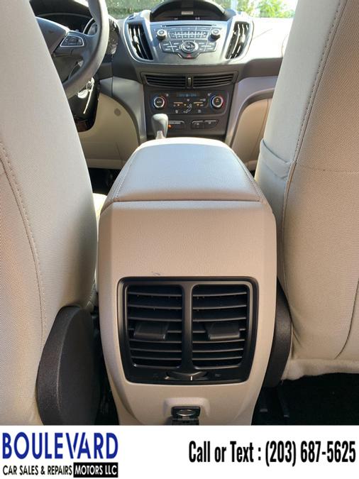 2017 Ford Escape SE Sport Utility 4D, available for sale in New Haven, Connecticut | Boulevard Motors LLC. New Haven, Connecticut 2017 Ford Escape SE Sport Utility 4D, available for sale in New Haven, Connecticut | Boulevard Motors LLC. New Haven, Connecticut
