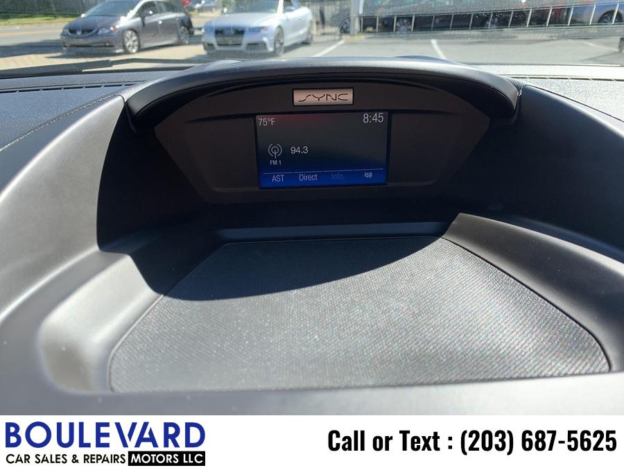 2017 Ford Escape SE Sport Utility 4D, available for sale in New Haven, Connecticut | Boulevard Motors LLC. New Haven, Connecticut 2017 Ford Escape SE Sport Utility 4D, available for sale in New Haven, Connecticut | Boulevard Motors LLC. New Haven, Connecticut