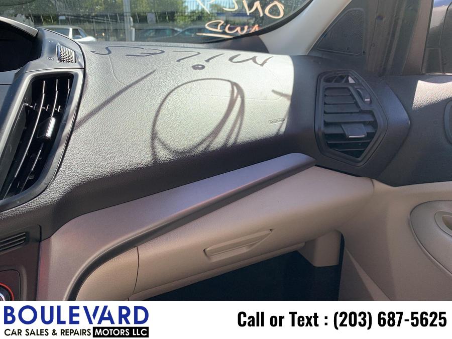 2017 Ford Escape SE Sport Utility 4D, available for sale in New Haven, Connecticut | Boulevard Motors LLC. New Haven, Connecticut 2017 Ford Escape SE Sport Utility 4D, available for sale in New Haven, Connecticut | Boulevard Motors LLC. New Haven, Connecticut