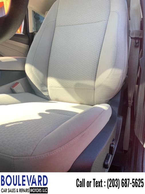 2017 Ford Escape SE Sport Utility 4D, available for sale in New Haven, Connecticut | Boulevard Motors LLC. New Haven, Connecticut 2017 Ford Escape SE Sport Utility 4D, available for sale in New Haven, Connecticut | Boulevard Motors LLC. New Haven, Connecticut