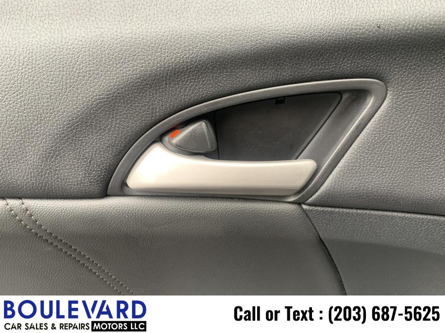 2012 Honda Crosstour EX-L Sport Utility 4D, available for sale in New Haven, Connecticut | Boulevard Motors LLC. New Haven, Connecticut 2012 Honda Crosstour EX-L Sport Utility 4D, available for sale in New Haven, Connecticut | Boulevard Motors LLC. New Haven, Connecticut