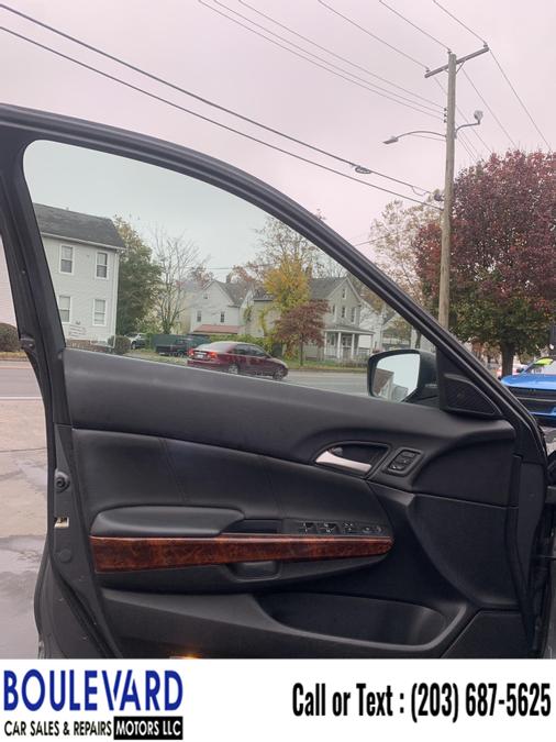 2012 Honda Crosstour EX-L Sport Utility 4D, available for sale in New Haven, Connecticut | Boulevard Motors LLC. New Haven, Connecticut 2012 Honda Crosstour EX-L Sport Utility 4D, available for sale in New Haven, Connecticut | Boulevard Motors LLC. New Haven, Connecticut