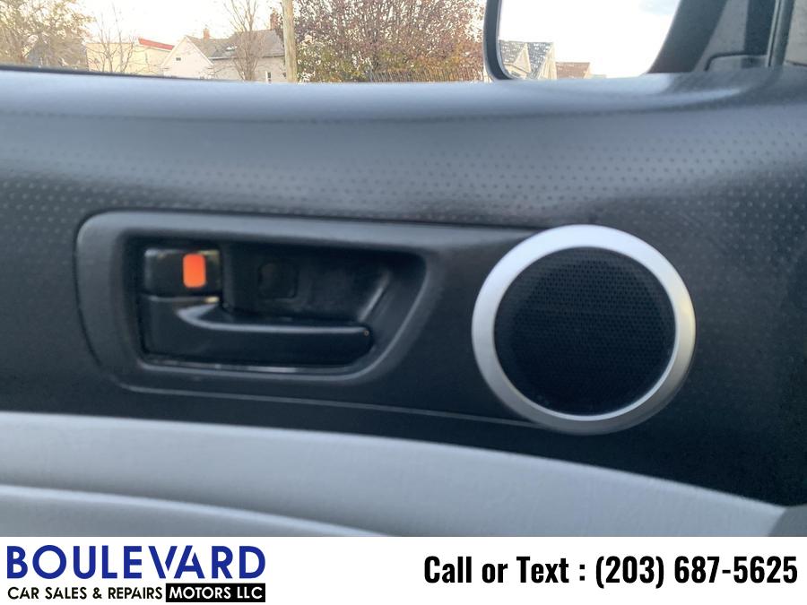 2009 Toyota Tacoma Access Cab Pickup 4D 6 ft, available for sale in New Haven, Connecticut | Boulevard Motors LLC. New Haven, Connecticut 2009 Toyota Tacoma Access Cab Pickup 4D 6 ft, available for sale in New Haven, Connecticut | Boulevard Motors LLC. New Haven, Connecticut