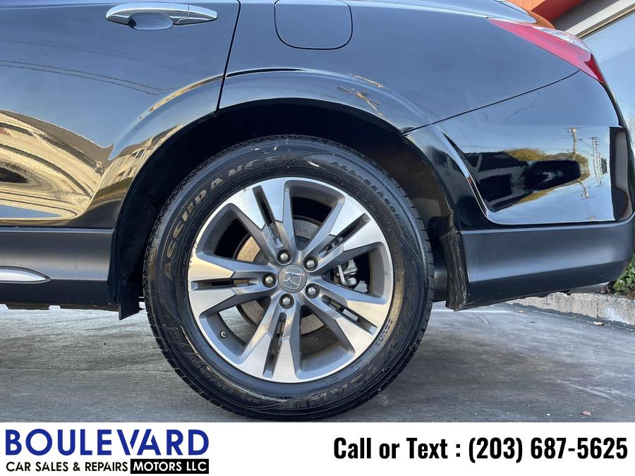 2014 Honda Crosstour EX-L Sport Utility 4D, available for sale in New Haven, Connecticut | Boulevard Motors LLC. New Haven, Connecticut 2014 Honda Crosstour EX-L Sport Utility 4D, available for sale in New Haven, Connecticut | Boulevard Motors LLC. New Haven, Connecticut