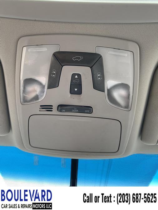 2016 Toyota Sienna XLE Premium Minivan 4D, available for sale in New Haven, Connecticut | Boulevard Motors LLC. New Haven, Connecticut 2016 Toyota Sienna XLE Premium Minivan 4D, available for sale in New Haven, Connecticut | Boulevard Motors LLC. New Haven, Connecticut
