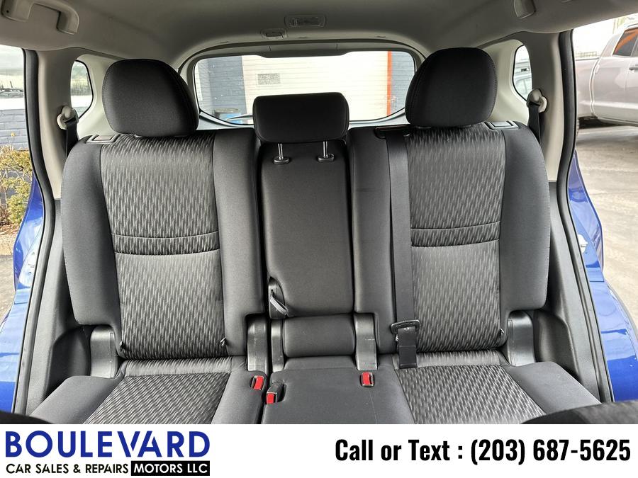 2017 Nissan Rogue S (2017.5) Sport Utility 4D, available for sale in New Haven, Connecticut | Boulevard Motors LLC. New Haven, Connecticut 2017 Nissan Rogue S (2017.5) Sport Utility 4D, available for sale in New Haven, Connecticut | Boulevard Motors LLC. New Haven, Connecticut