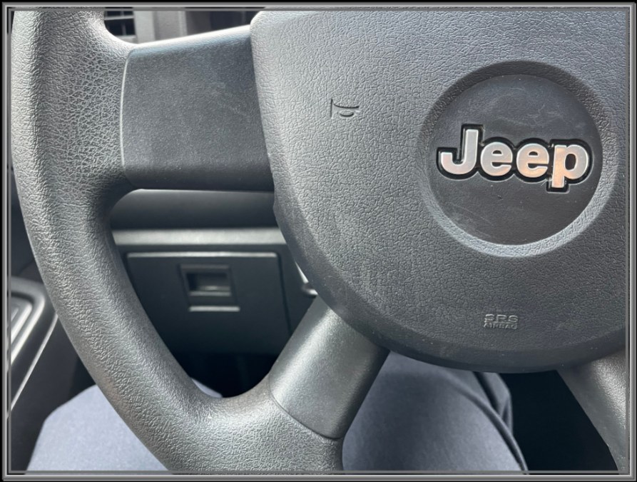 2010 Jeep Liberty 4WD 4dr Sport, available for sale in Huntington Station, New York | My Auto Inc.. Huntington Station, New York 2010 Jeep Liberty 4WD 4dr Sport, available for sale in Huntington Station, New York | My Auto Inc.. Huntington Station, New York