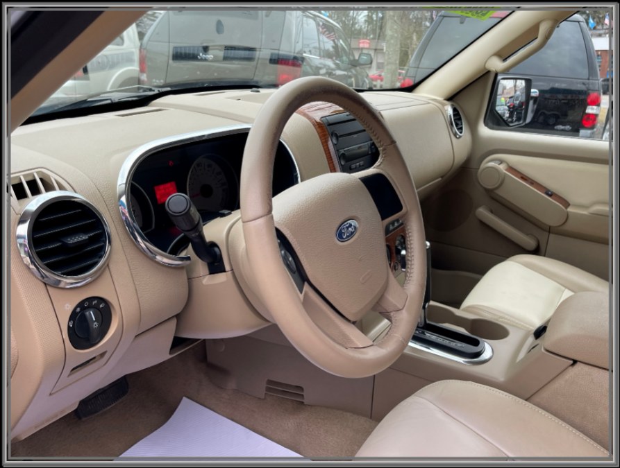 2007 Ford Explorer 4WD 4dr V6 Eddie Bauer, available for sale in Huntington Station, New York | My Auto Inc.. Huntington Station, New York 2007 Ford Explorer 4WD 4dr V6 Eddie Bauer, available for sale in Huntington Station, New York | My Auto Inc.. Huntington Station, New York