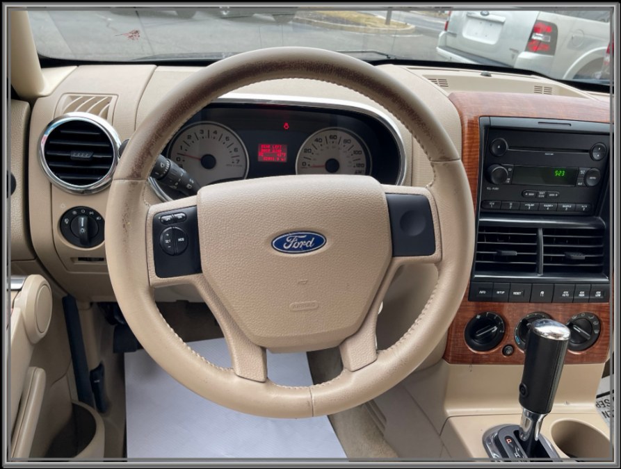 2007 Ford Explorer 4WD 4dr V6 Eddie Bauer, available for sale in Huntington Station, New York | My Auto Inc.. Huntington Station, New York 2007 Ford Explorer 4WD 4dr V6 Eddie Bauer, available for sale in Huntington Station, New York | My Auto Inc.. Huntington Station, New York