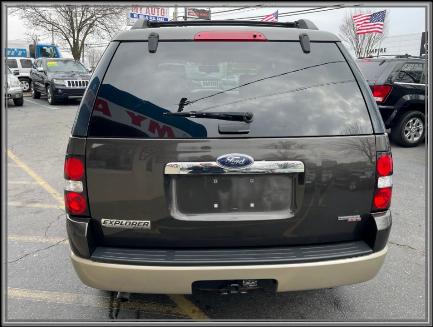 2007 Ford Explorer 4WD 4dr V6 Eddie Bauer, available for sale in Huntington Station, New York | My Auto Inc.. Huntington Station, New York 2007 Ford Explorer 4WD 4dr V6 Eddie Bauer, available for sale in Huntington Station, New York | My Auto Inc.. Huntington Station, New York
