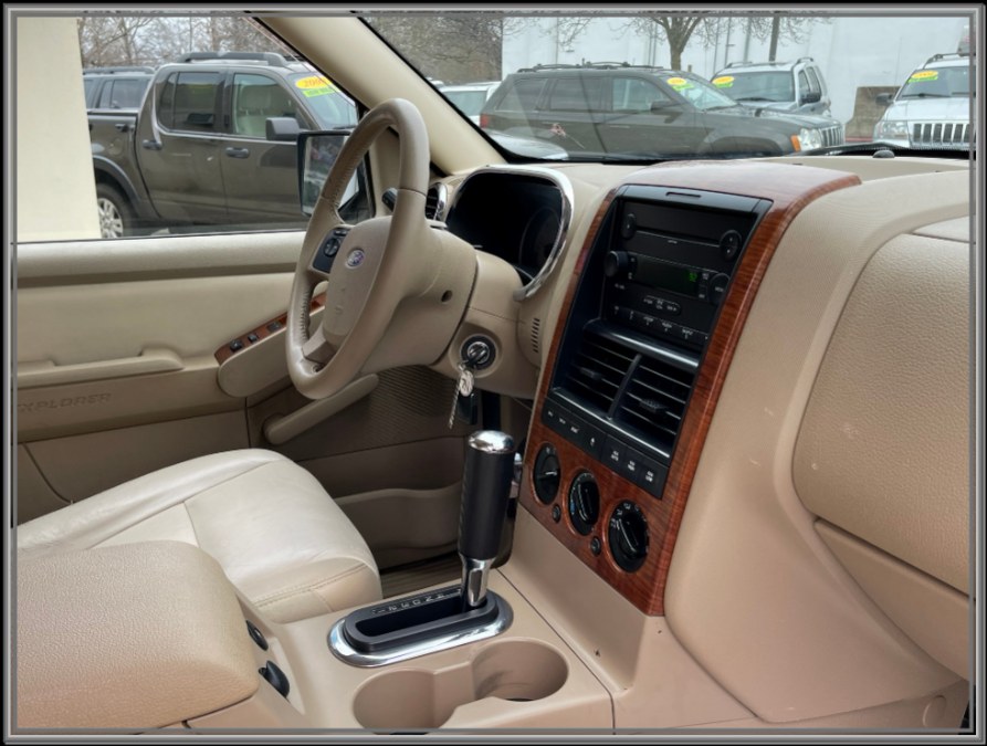 2007 Ford Explorer 4WD 4dr V6 Eddie Bauer, available for sale in Huntington Station, New York | My Auto Inc.. Huntington Station, New York 2007 Ford Explorer 4WD 4dr V6 Eddie Bauer, available for sale in Huntington Station, New York | My Auto Inc.. Huntington Station, New York