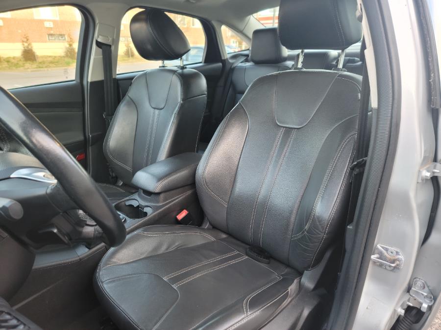2013 Ford Focus 4dr Sdn SE, available for sale in Philadelphia, Pennsylvania | Eugen's Auto Sales & Repairs. Philadelphia, Pennsylvania 2013 Ford Focus 4dr Sdn SE, available for sale in Philadelphia, Pennsylvania | Eugen's Auto Sales & Repairs. Philadelphia, Pennsylvania