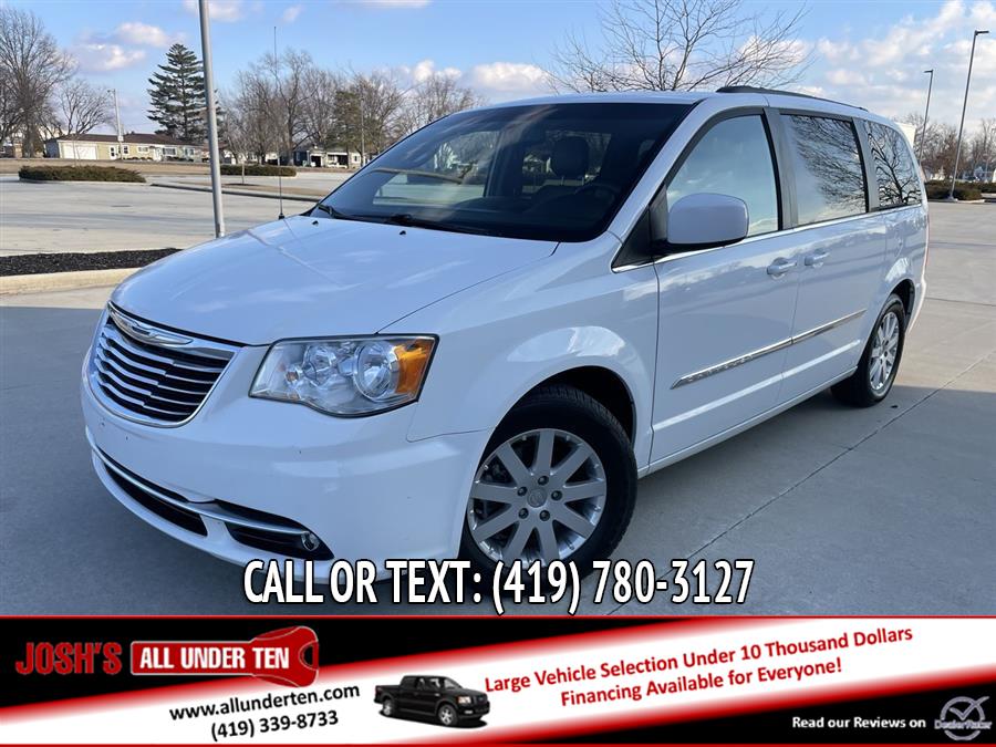 2014 Chrysler Town & Country 4dr Wgn Touring, available for sale in Elida, Ohio | Josh's All Under Ten LLC. Elida, Ohio