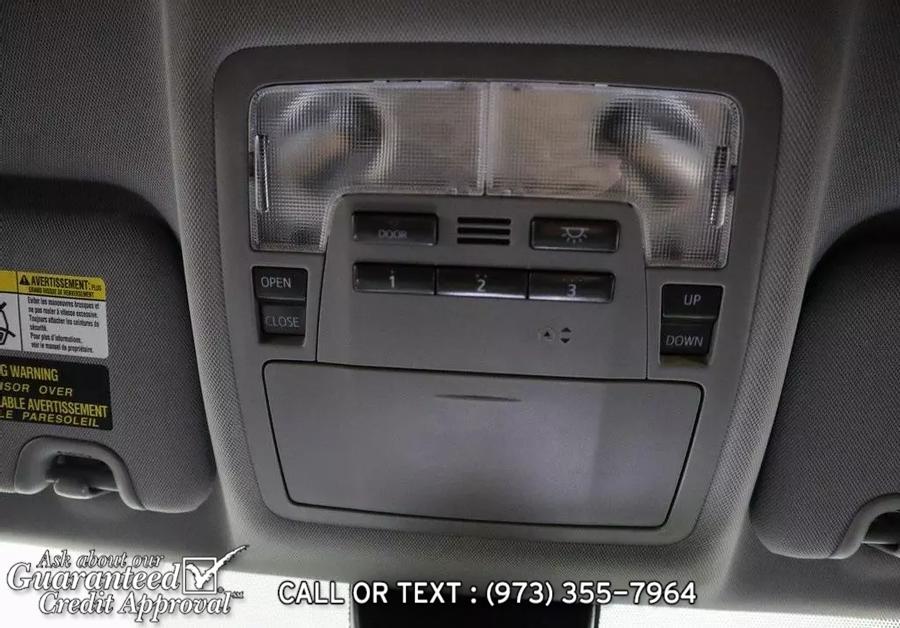 2019 Toyota Highlander XLE, available for sale in Haskell, New Jersey | City Motor Group Inc.. Haskell, New Jersey 2019 Toyota Highlander XLE, available for sale in Haskell, New Jersey | City Motor Group Inc.. Haskell, New Jersey