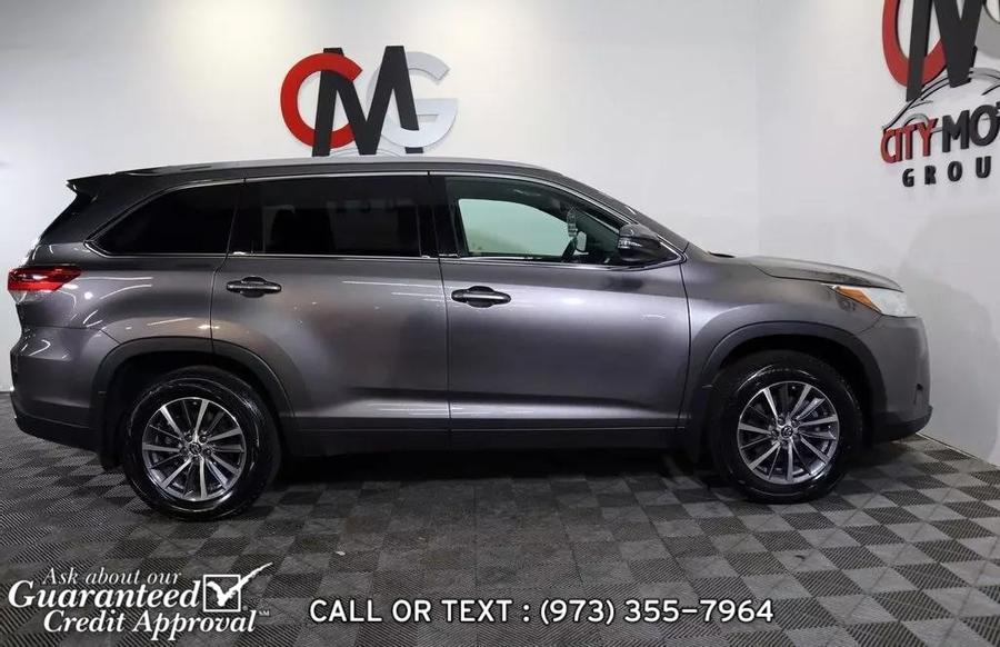 2019 Toyota Highlander XLE, available for sale in Haskell, New Jersey | City Motor Group Inc.. Haskell, New Jersey 2019 Toyota Highlander XLE, available for sale in Haskell, New Jersey | City Motor Group Inc.. Haskell, New Jersey