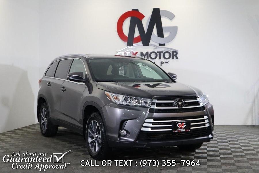 2019 Toyota Highlander XLE, available for sale in Haskell, New Jersey | City Motor Group Inc.. Haskell, New Jersey 2019 Toyota Highlander XLE, available for sale in Haskell, New Jersey | City Motor Group Inc.. Haskell, New Jersey