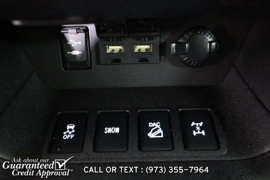 2019 Toyota Highlander XLE, available for sale in Haskell, New Jersey | City Motor Group Inc.. Haskell, New Jersey 2019 Toyota Highlander XLE, available for sale in Haskell, New Jersey | City Motor Group Inc.. Haskell, New Jersey