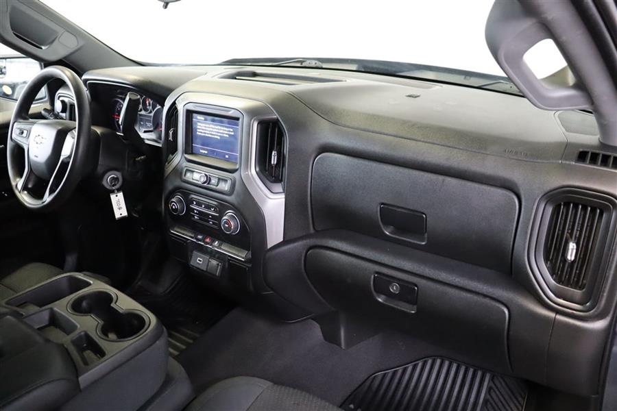 2019 Chevrolet Silverado K1500 CUSTOM, available for sale in Paterson, New Jersey | Fast Track Motors. Paterson, New Jersey 2019 Chevrolet Silverado K1500 CUSTOM, available for sale in Paterson, New Jersey | Fast Track Motors. Paterson, New Jersey