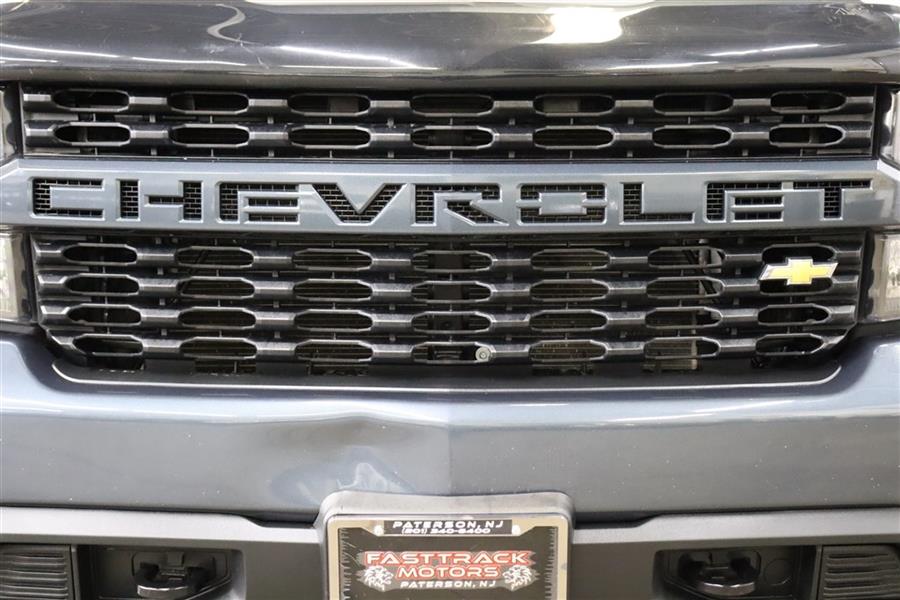 2019 Chevrolet Silverado K1500 CUSTOM, available for sale in Paterson, New Jersey | Fast Track Motors. Paterson, New Jersey 2019 Chevrolet Silverado K1500 CUSTOM, available for sale in Paterson, New Jersey | Fast Track Motors. Paterson, New Jersey