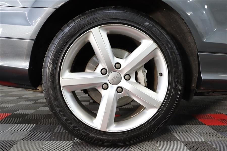 2014 Audi Q7 PRESTIGE, available for sale in Paterson, New Jersey | Fast Track Motors. Paterson, New Jersey 2014 Audi Q7 PRESTIGE, available for sale in Paterson, New Jersey | Fast Track Motors. Paterson, New Jersey